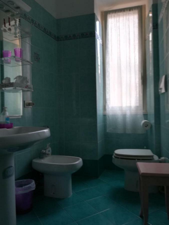 Il Vostro Comfort โรม ภายนอก รูปภาพ
