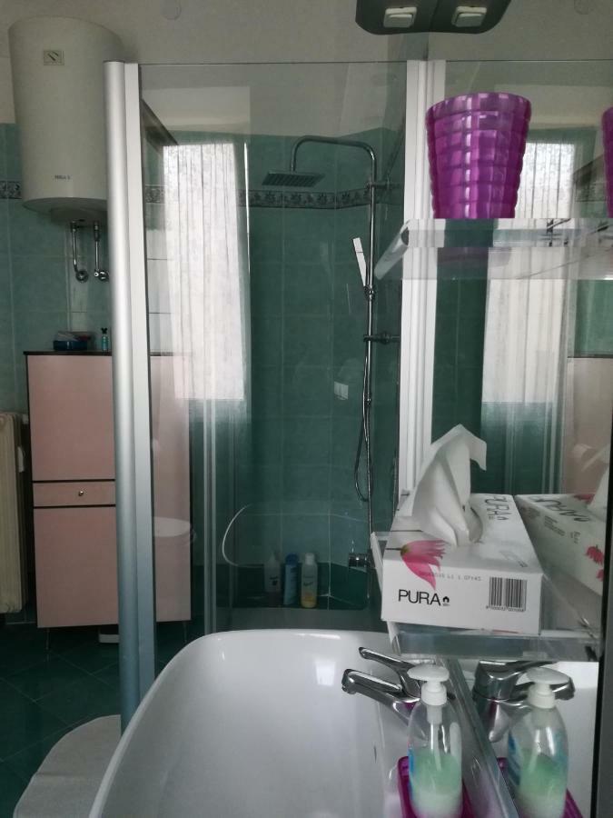 Il Vostro Comfort โรม ภายนอก รูปภาพ
